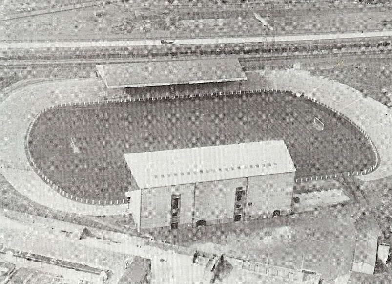 Belfast - The Oval : Image credit NIfootball